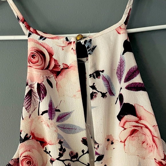 Floral Romper - Picture 4 of 5